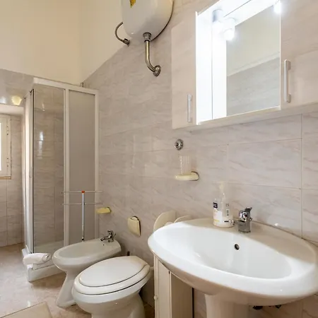 Cozy Romantic Loft- Cialdini 21 Appartement