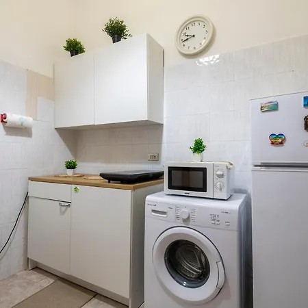 Cozy Romantic Loft- Cialdini 21 Appartement *