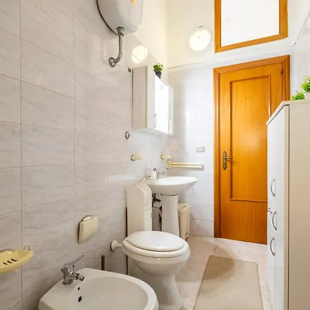 Cozy Romantic Loft- Cialdini 21 Appartement *