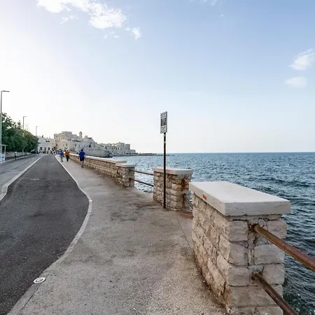 Lejlighed Cozy Romantic Loft- Cialdini 21 *