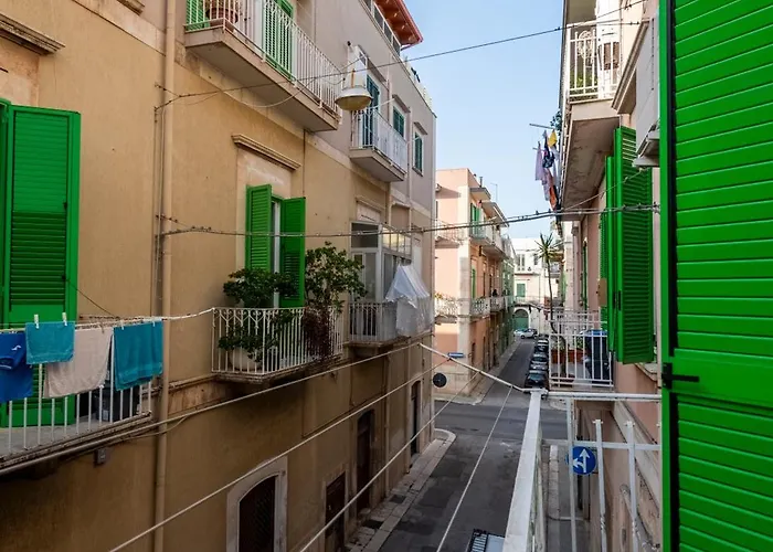 아파트 Cozy Romantic Loft- Cialdini 21 *