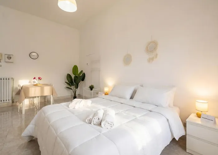 Cozy Romantic Loft- Cialdini 21 아파트 지오비나조