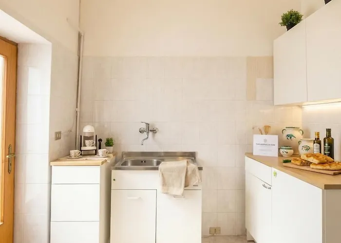 아파트 Cozy Romantic Loft- Cialdini 21